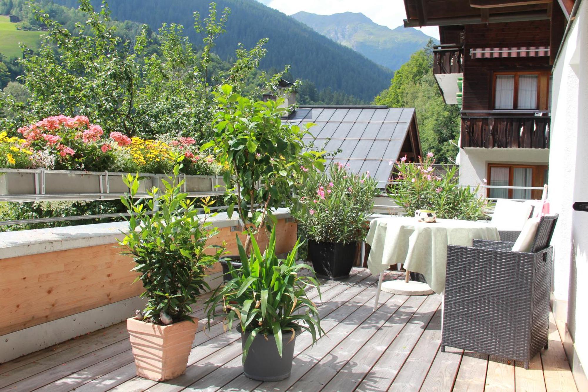 Bed and Breakfast Haus Am Rain Partenen Exterior foto