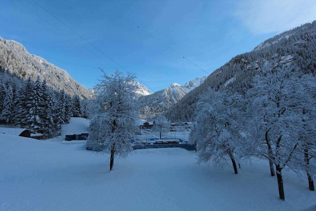 Bed and Breakfast Haus Am Rain Partenen Exterior foto