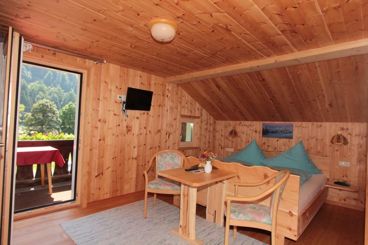 Bed and Breakfast Haus Am Rain Partenen Exterior foto